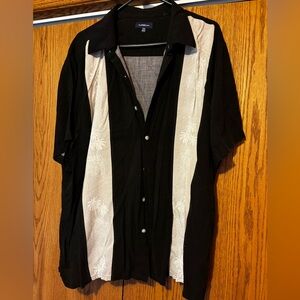 Men’s XXL shirt. Croft&Barrow, high quality & gorgeous look with side panels